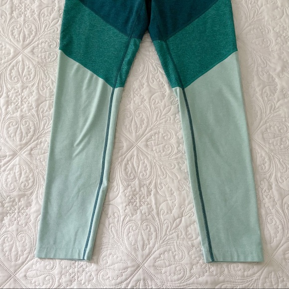 Outdoor Voices Tricolor Colorblock Springs 7/8 Leggings Teal Green Size Medium M - Picture 6 of 8